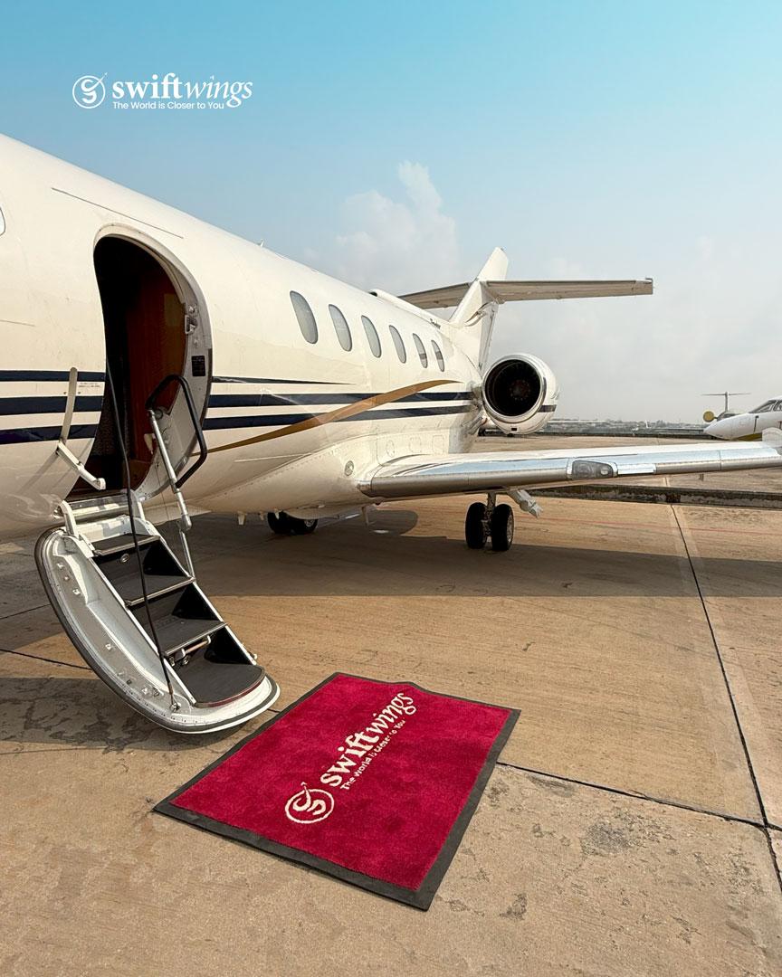 Hawker 800XP aircraft